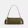 Andre Barrel Bag 24