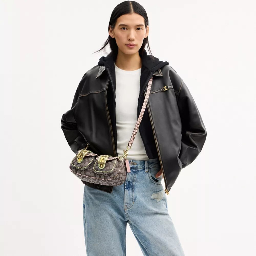 Ashton Shoulder Bag in Signature Jacquard