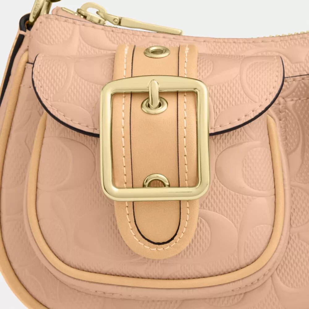 Ashton Shoulder Bag in Signature Leather