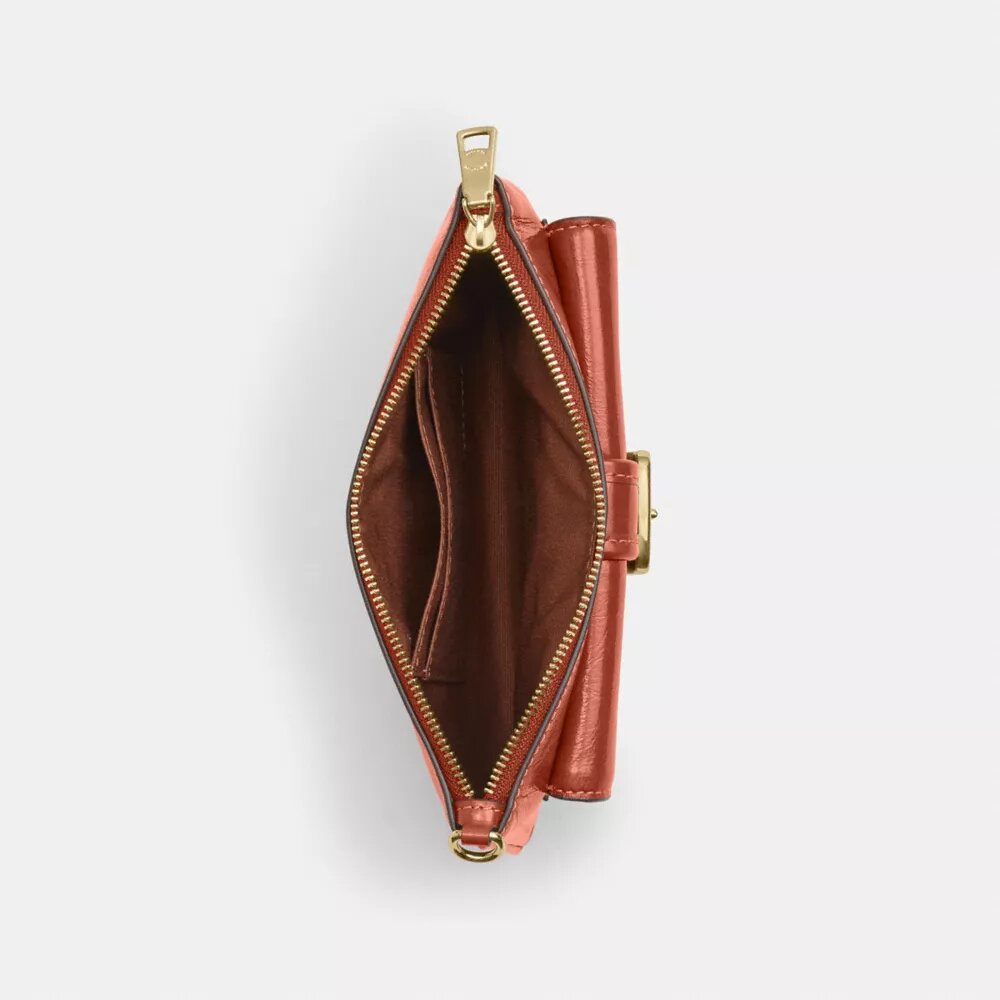 Ashton Wristlet
