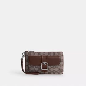 Ashton Wristlet in Signature Jacquard