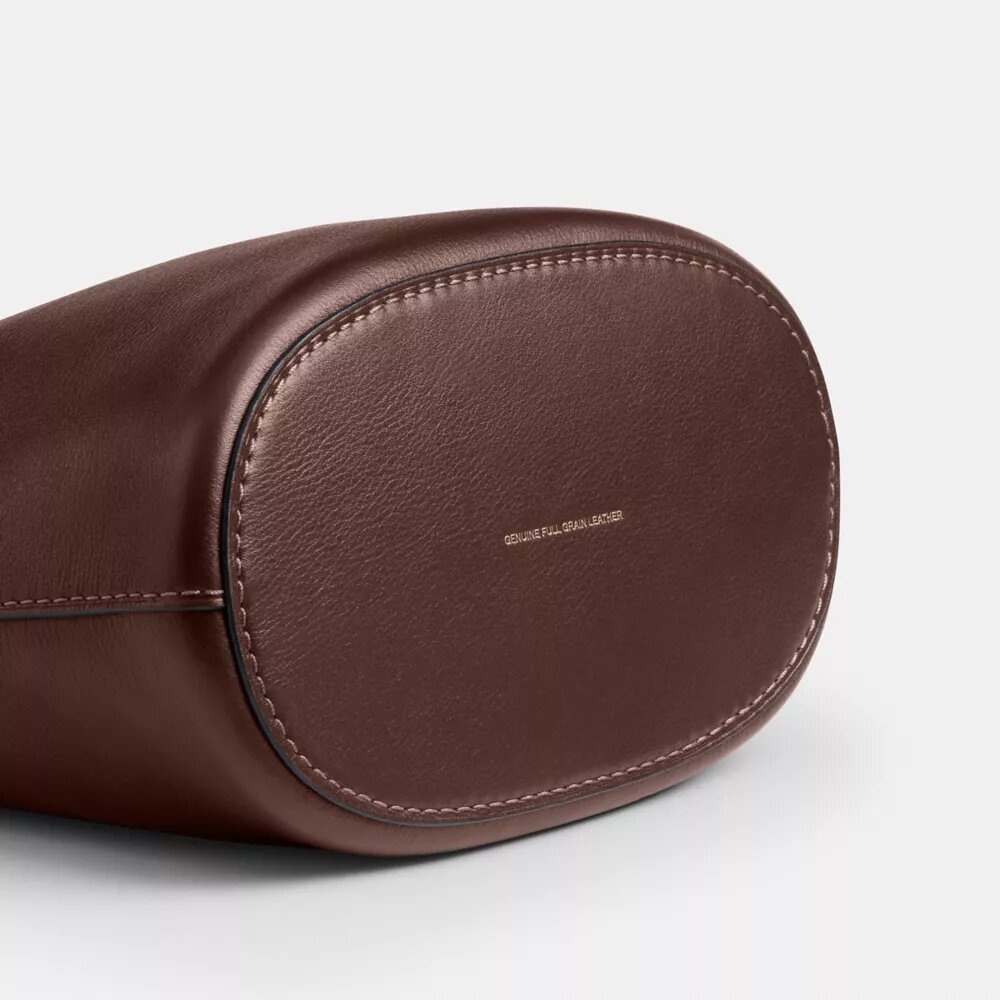 Bleecker Bucket Bag 21