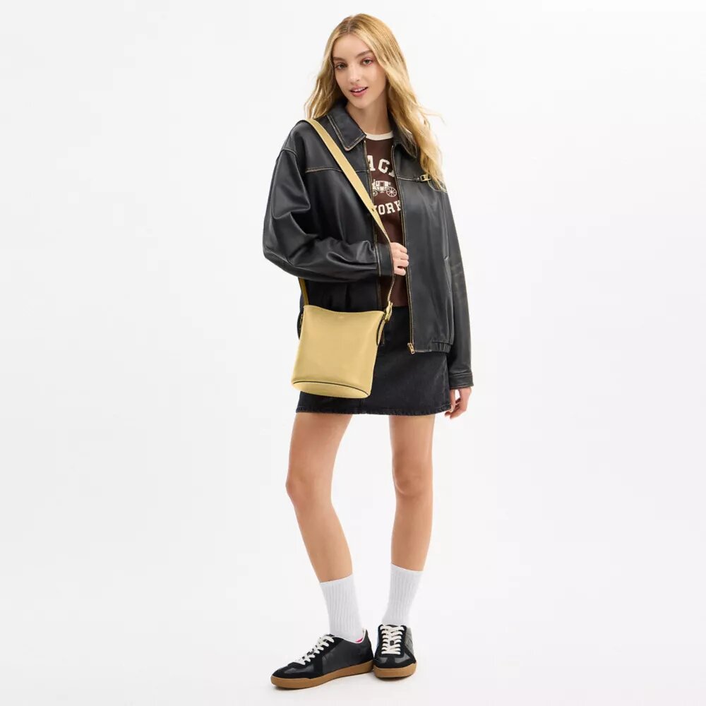 Bleecker Bucket Bag 21