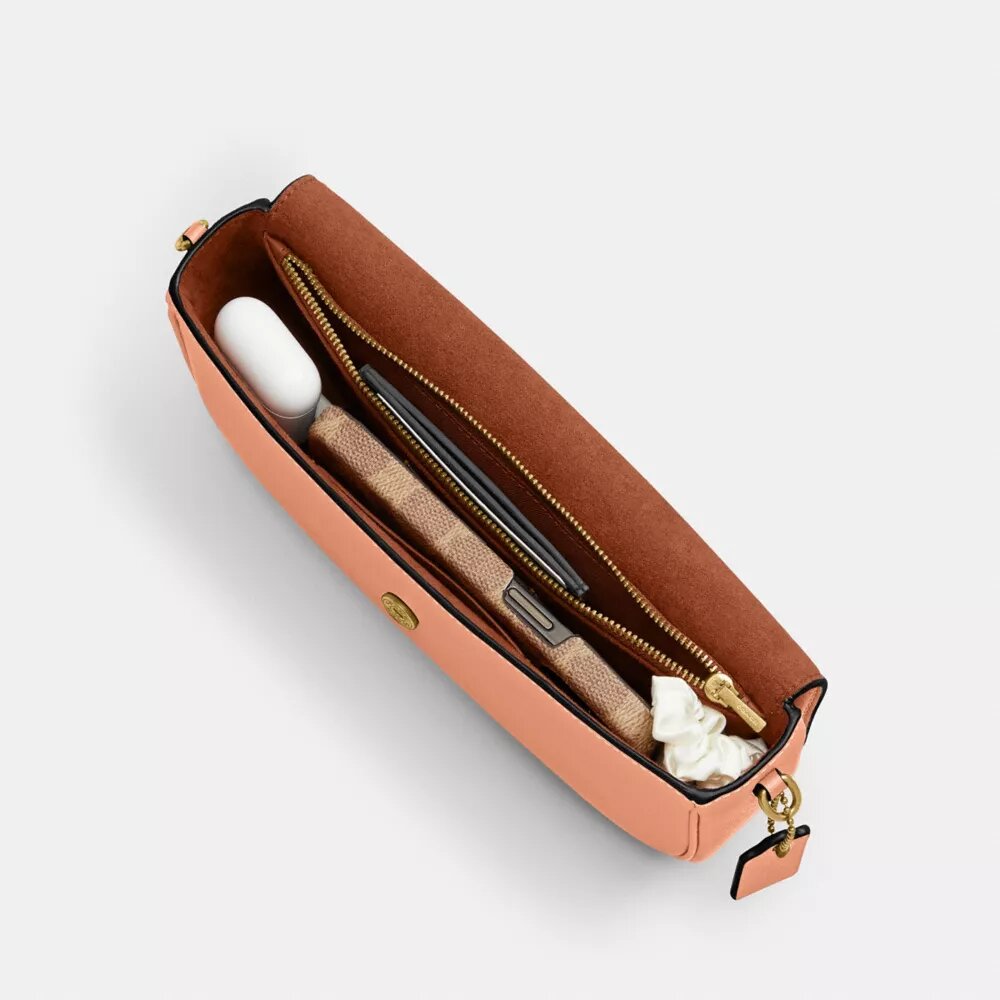 Brook Flap Chain Bag