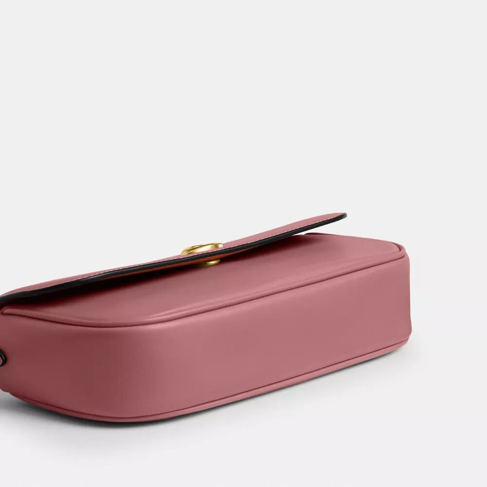 Brook Flap Chain Bag