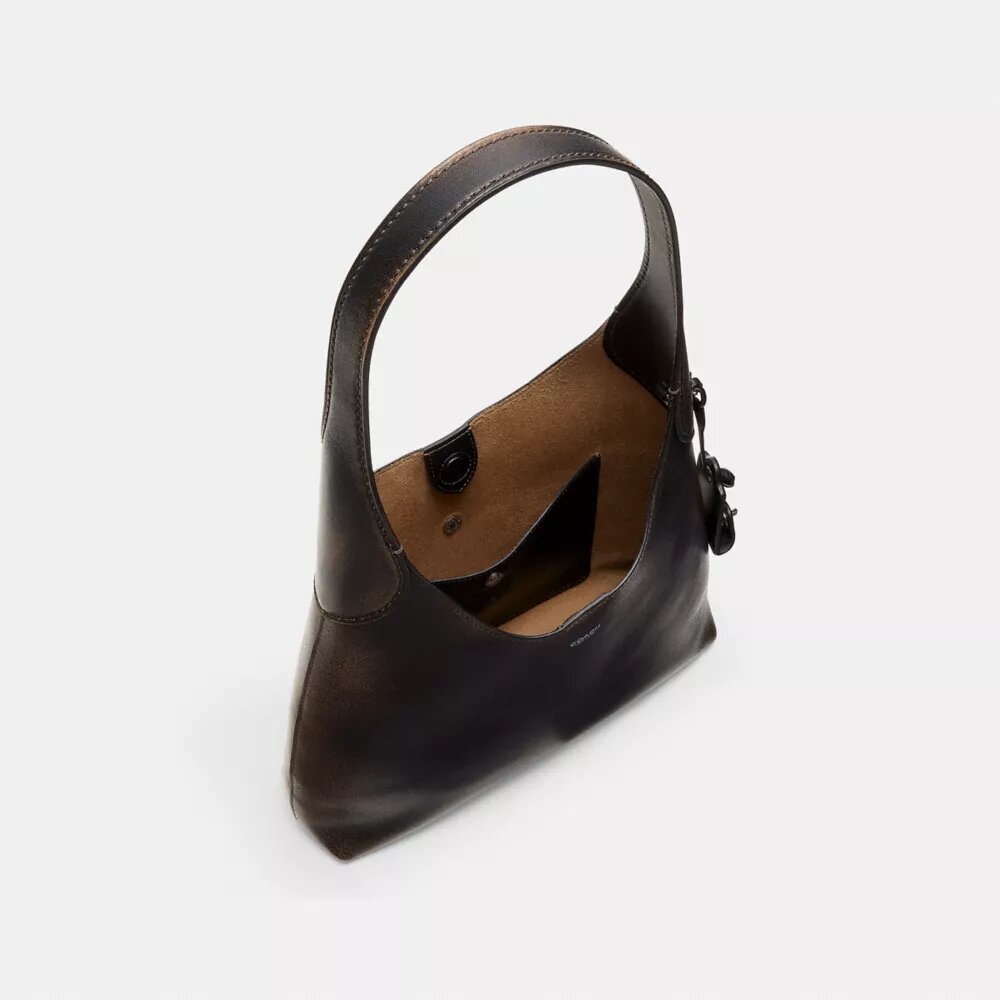 Brooklyn Shoulder Bag 28 in Loved Leather