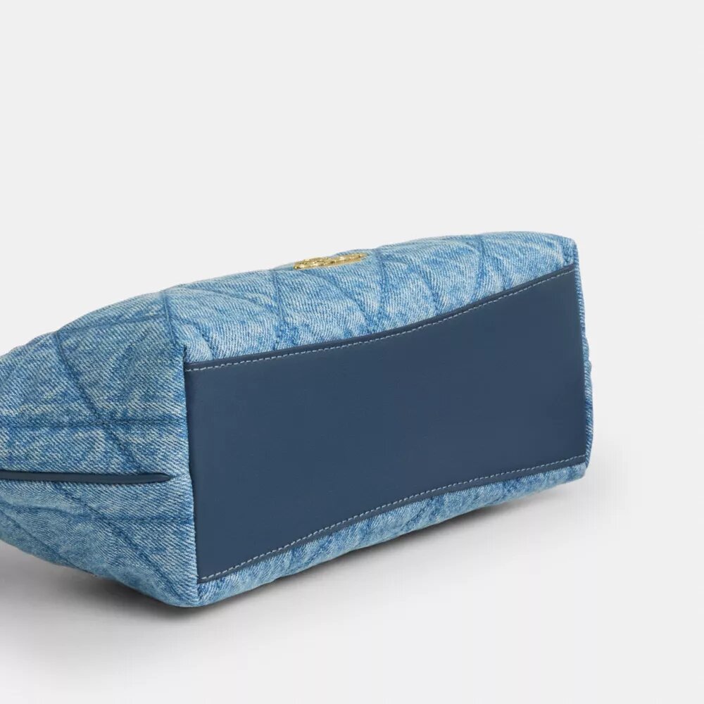 Caitlin Shoulder Bag with Quilting