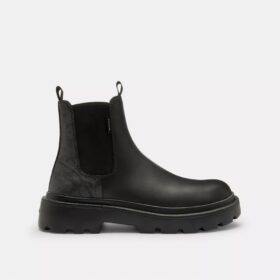 Chelsea Boot with Signature Canvas