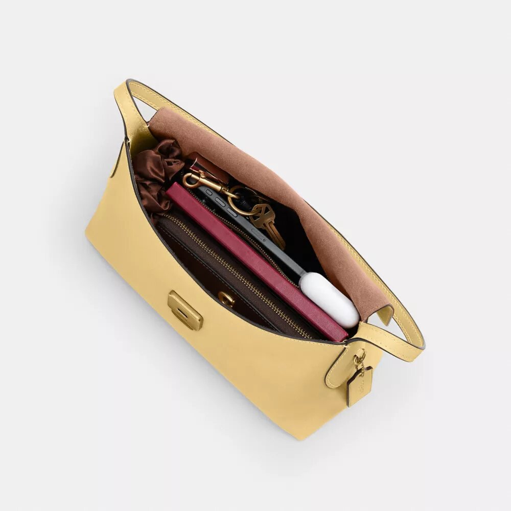 Chelsea Shoulder Bag 30