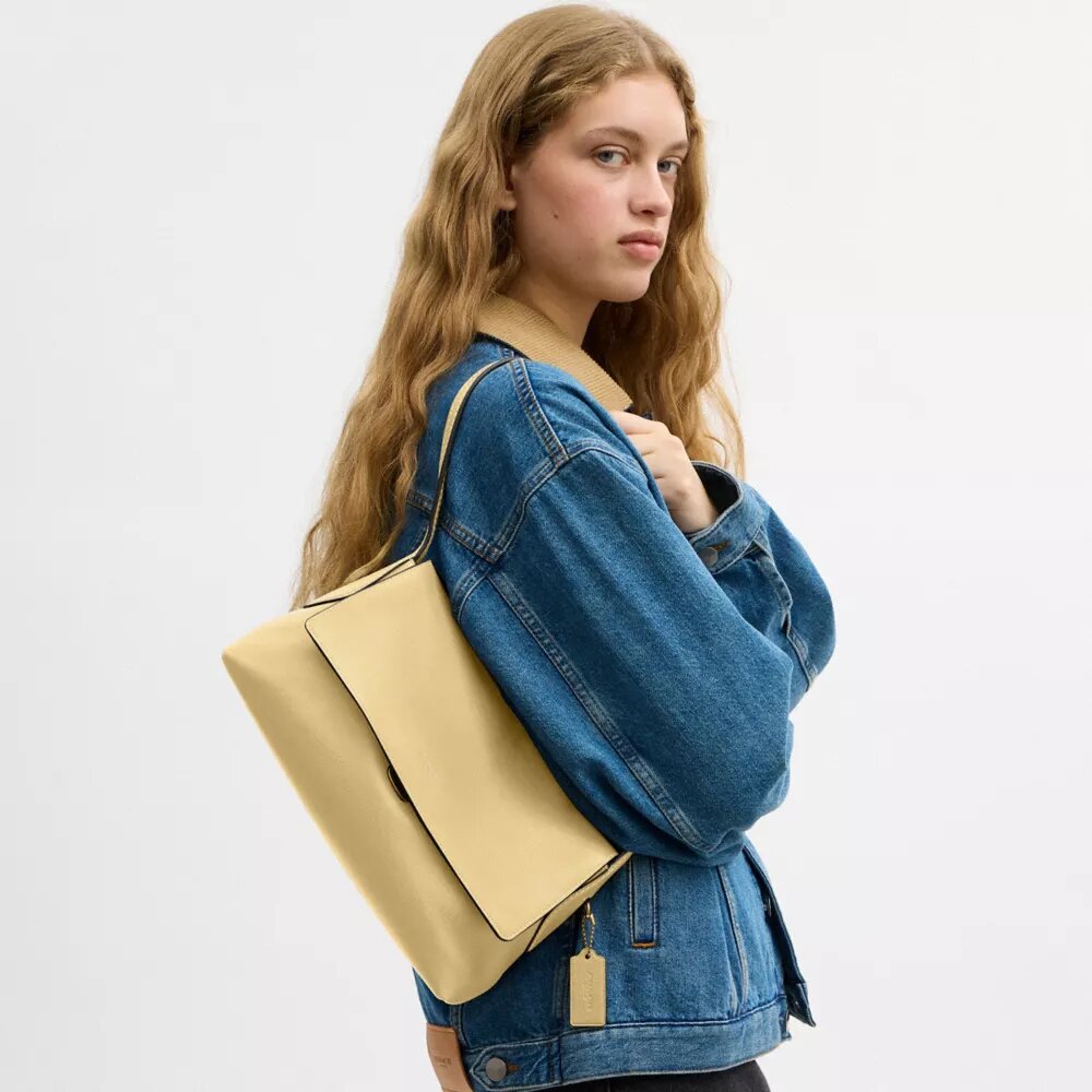 Chelsea Shoulder Bag 30