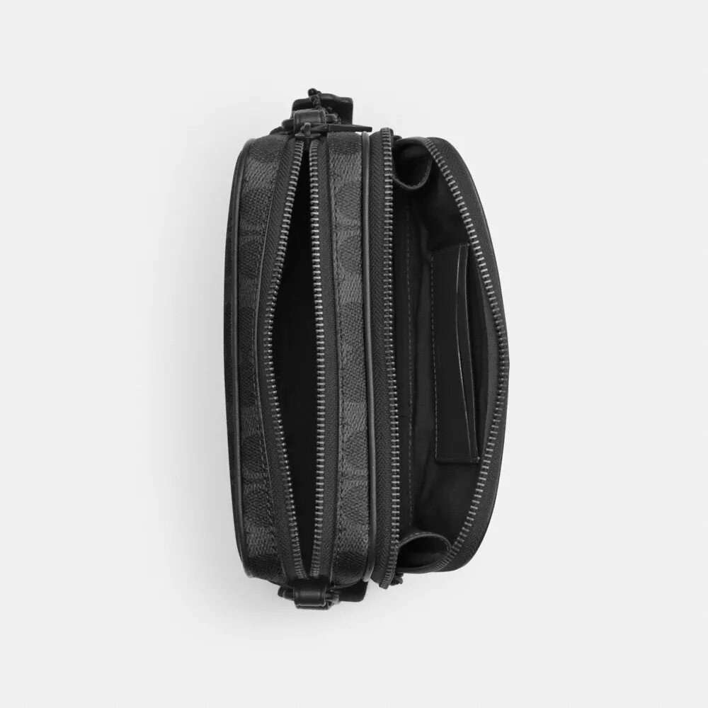 Colton Crossbody Bag 19 in Signature Canvas