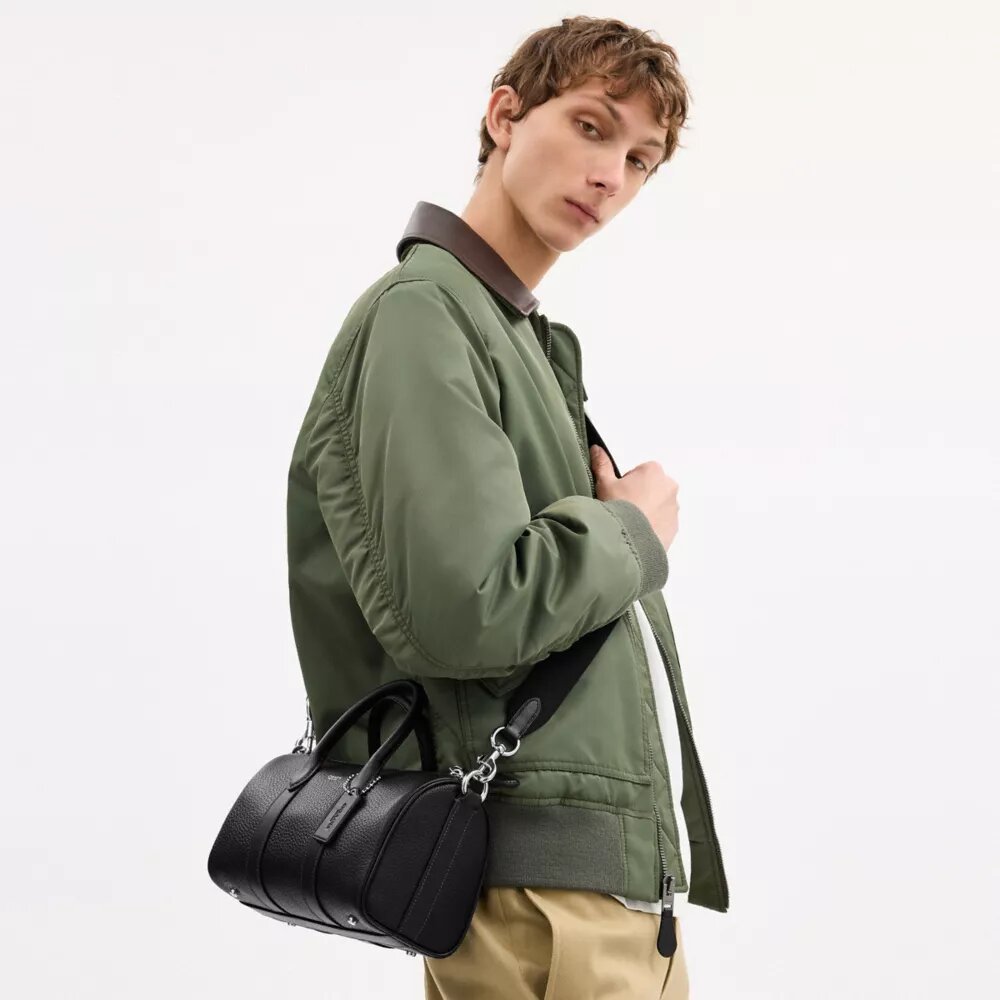 Compass Bag 25