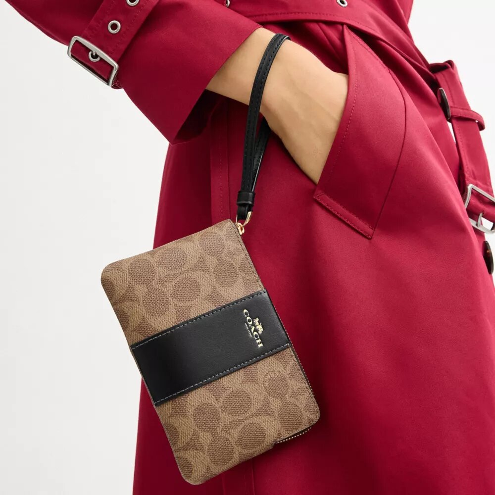 Corner Zip Wristlet in Signature Canvas with Stripe