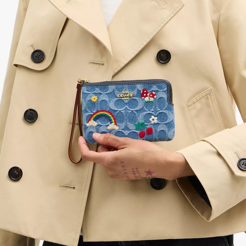 Corner Zip Wristlet in Signature Denim