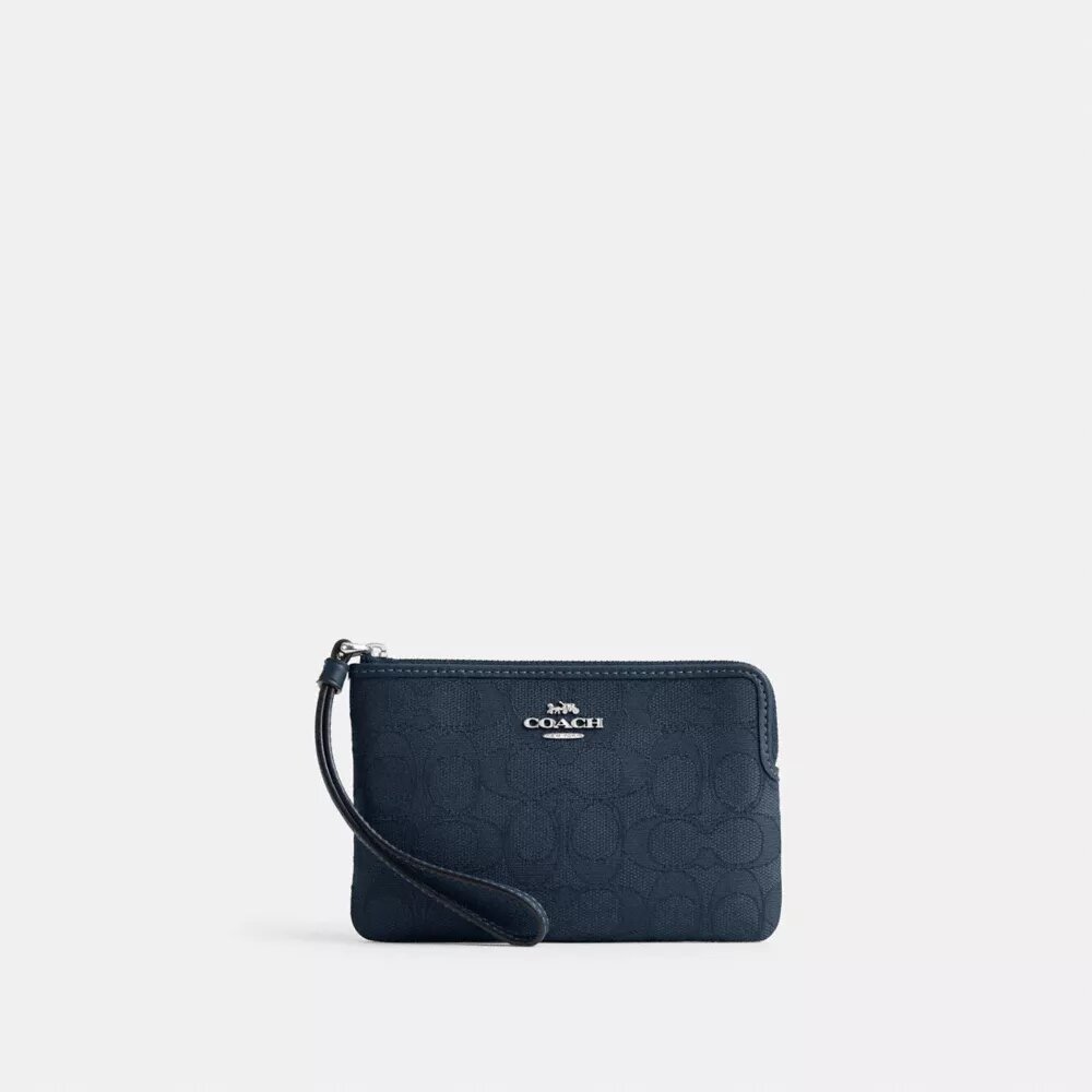 Corner Zip Wristlet in Signature Jacquard