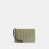 Corner Zip Wristlet with Quilting