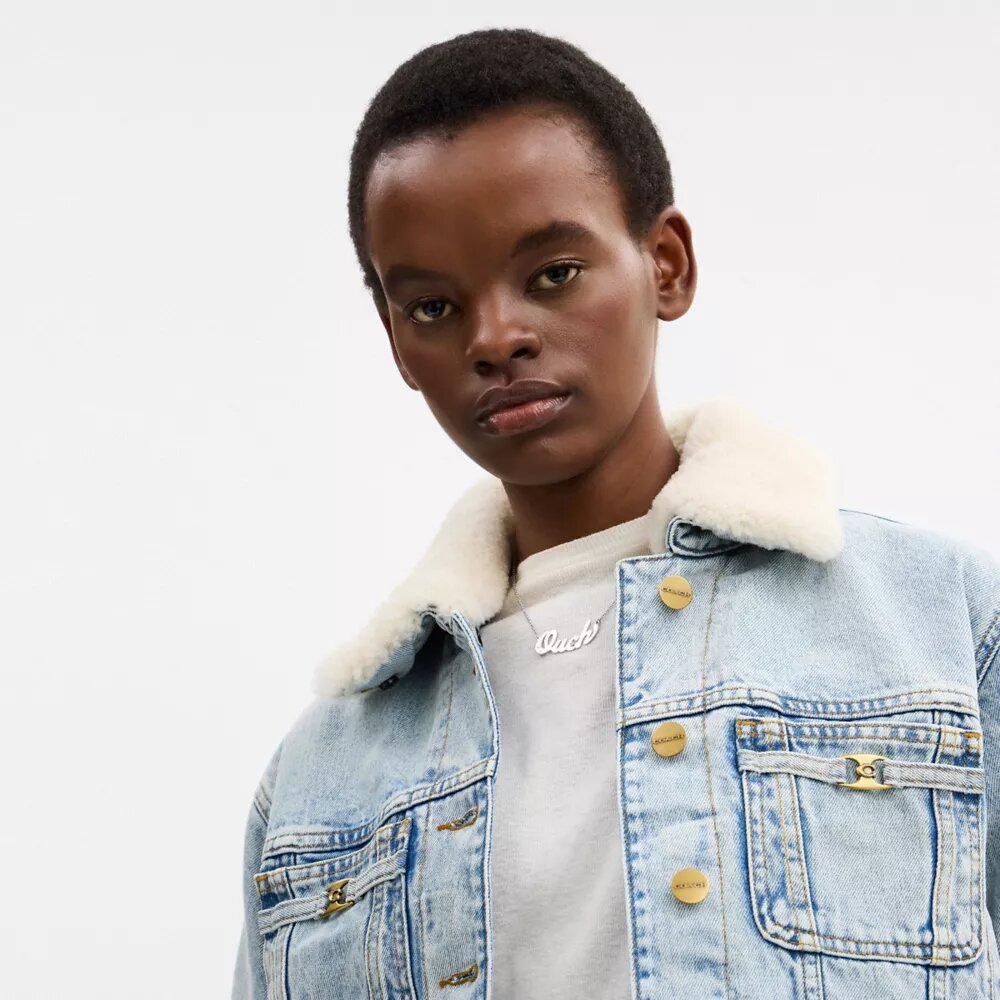 Cropped Heritage C Denim Trucker Jacket in Organic Cotton with Shearling Collar