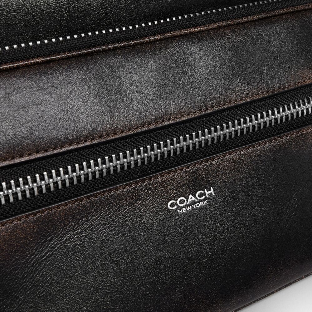 Dakota Crossbody Bag in Loved Leather