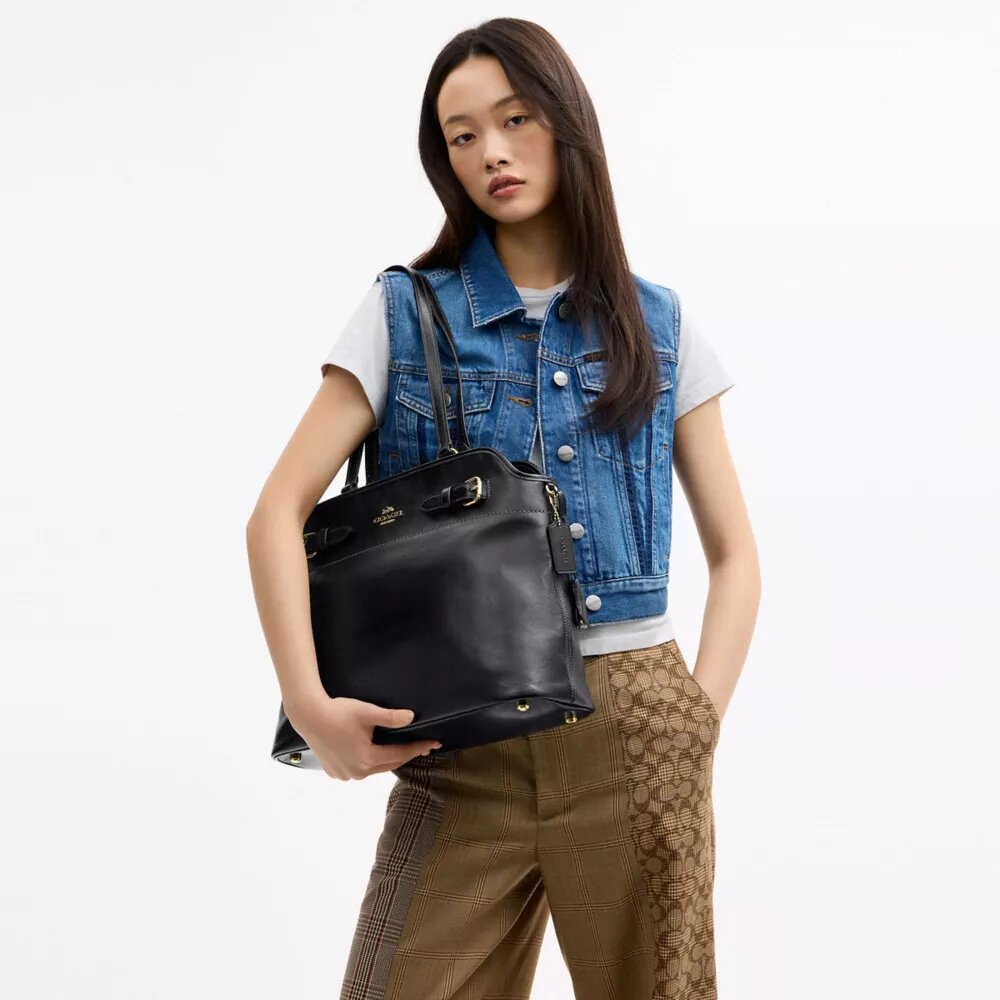 Easton Tote Bag
