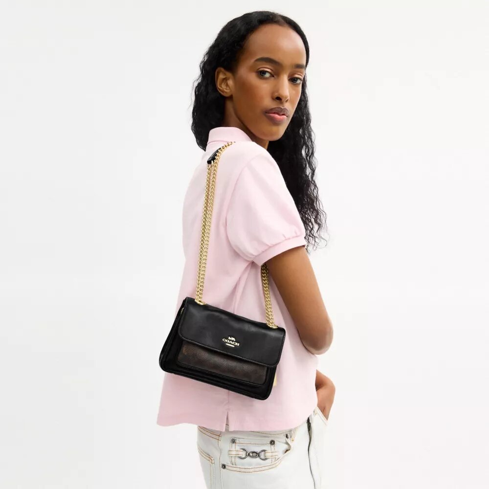 Elodie Crossbody Bag 18 in Signature Canvas