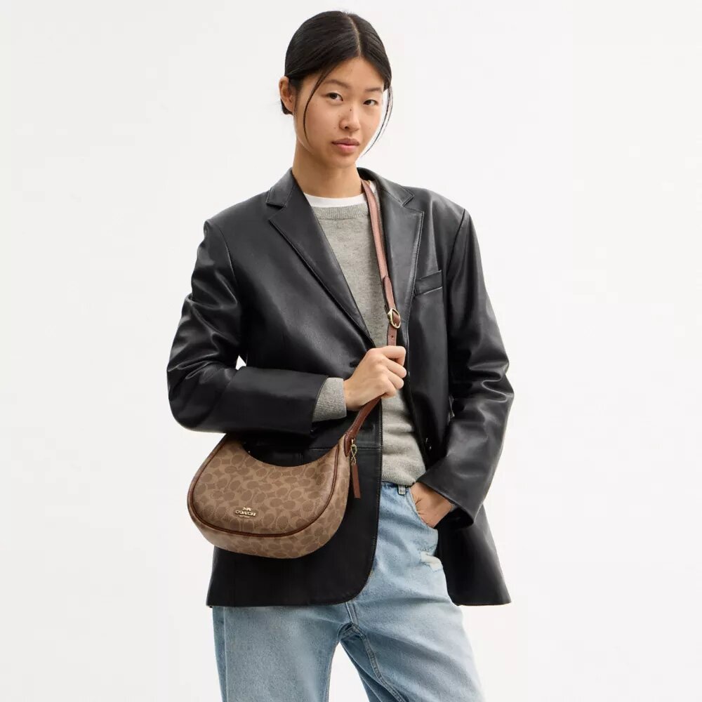 Emily Shoulder Bag in Signature Canvas