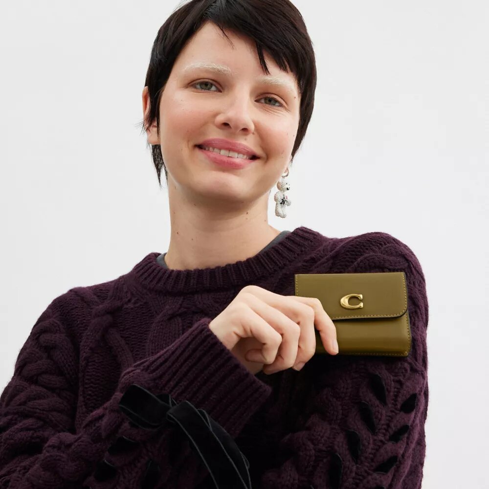 Essential Card Holder Wallet