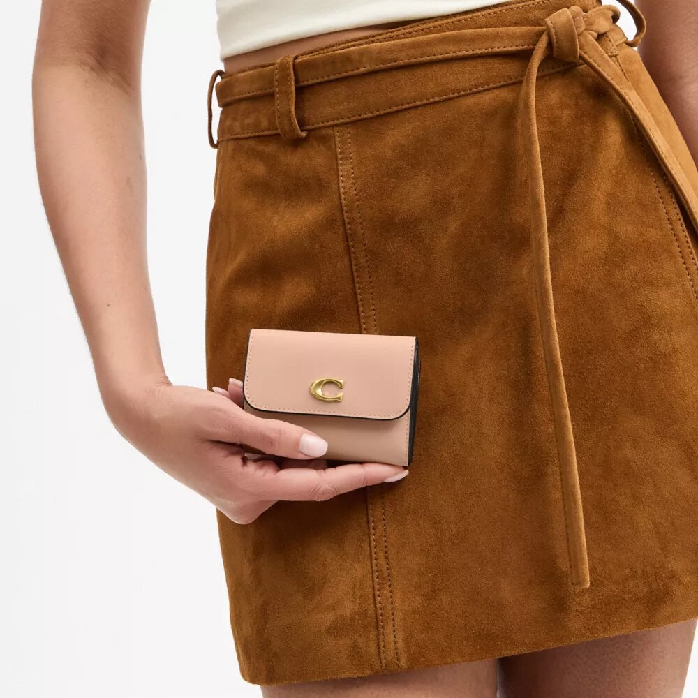 Essential Card Holder Wallet in Colorblock