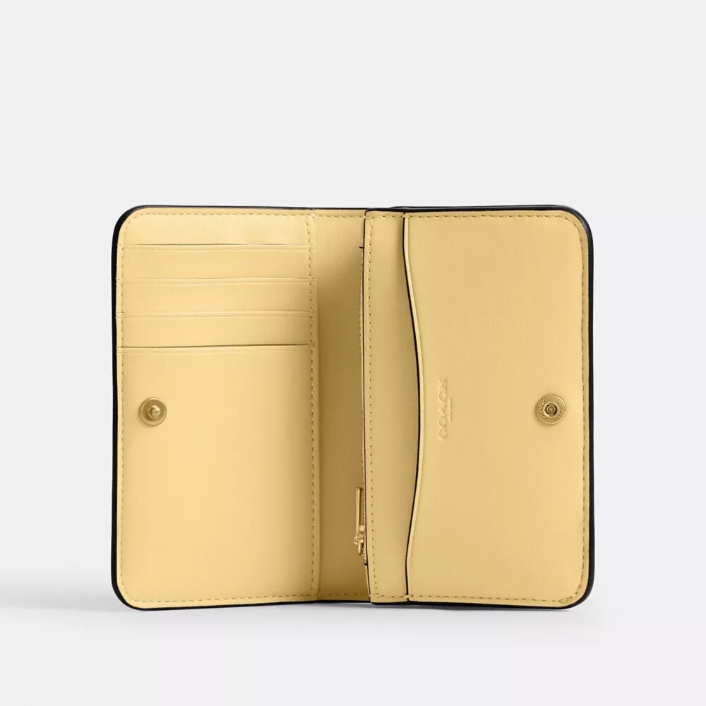 Essential Slim Card Case