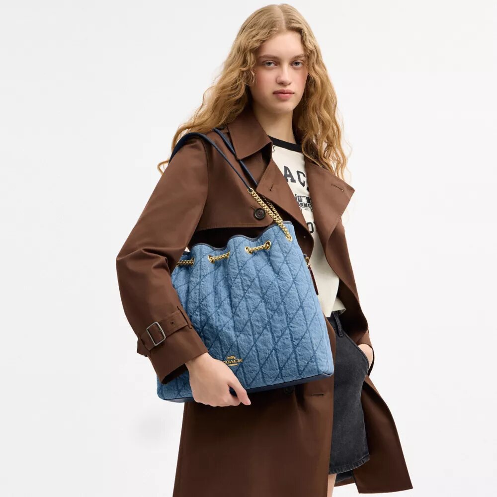 Evelyn Large Shoulder Bag in Regenerative Cotton with Quilting