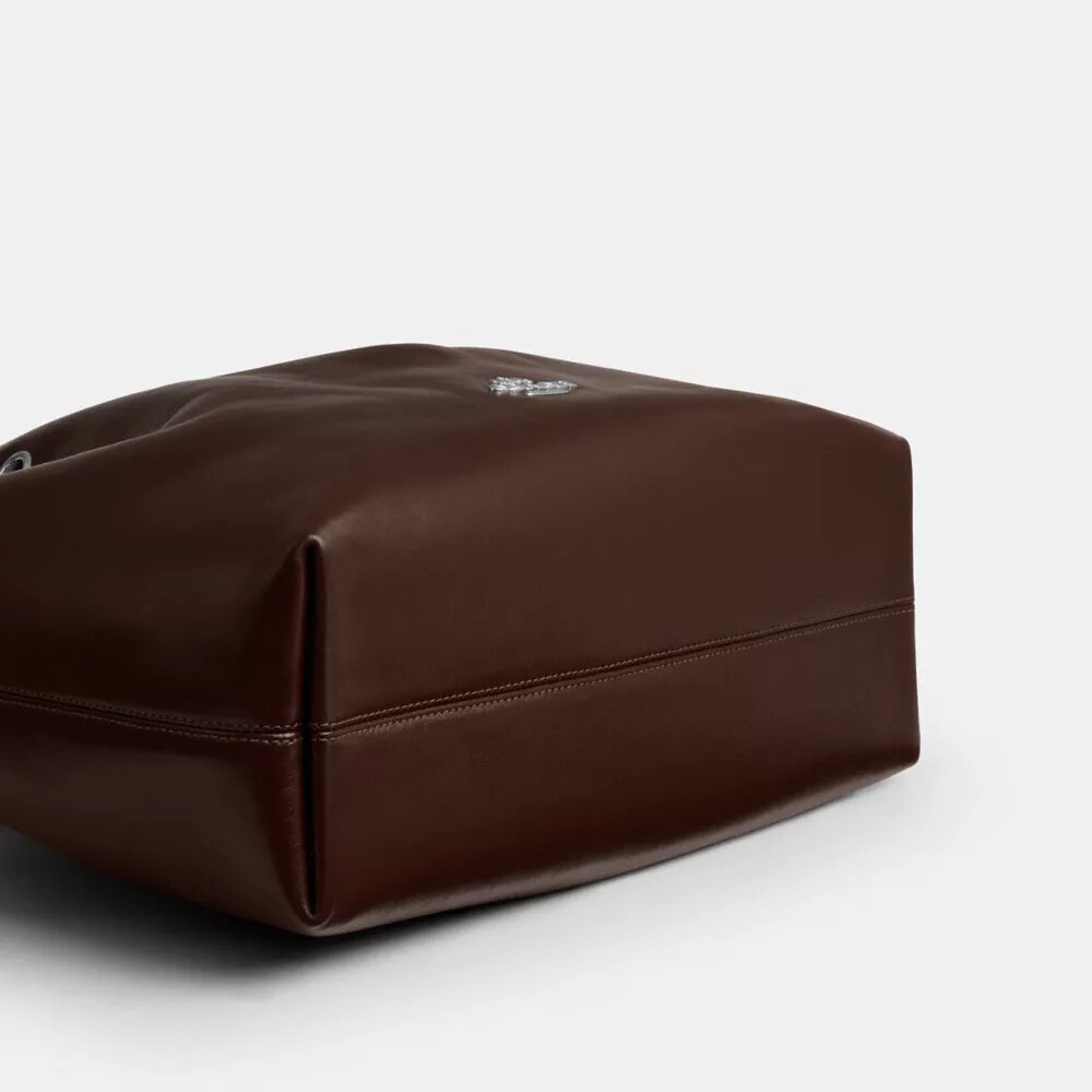Evelyn Shoulder Bag