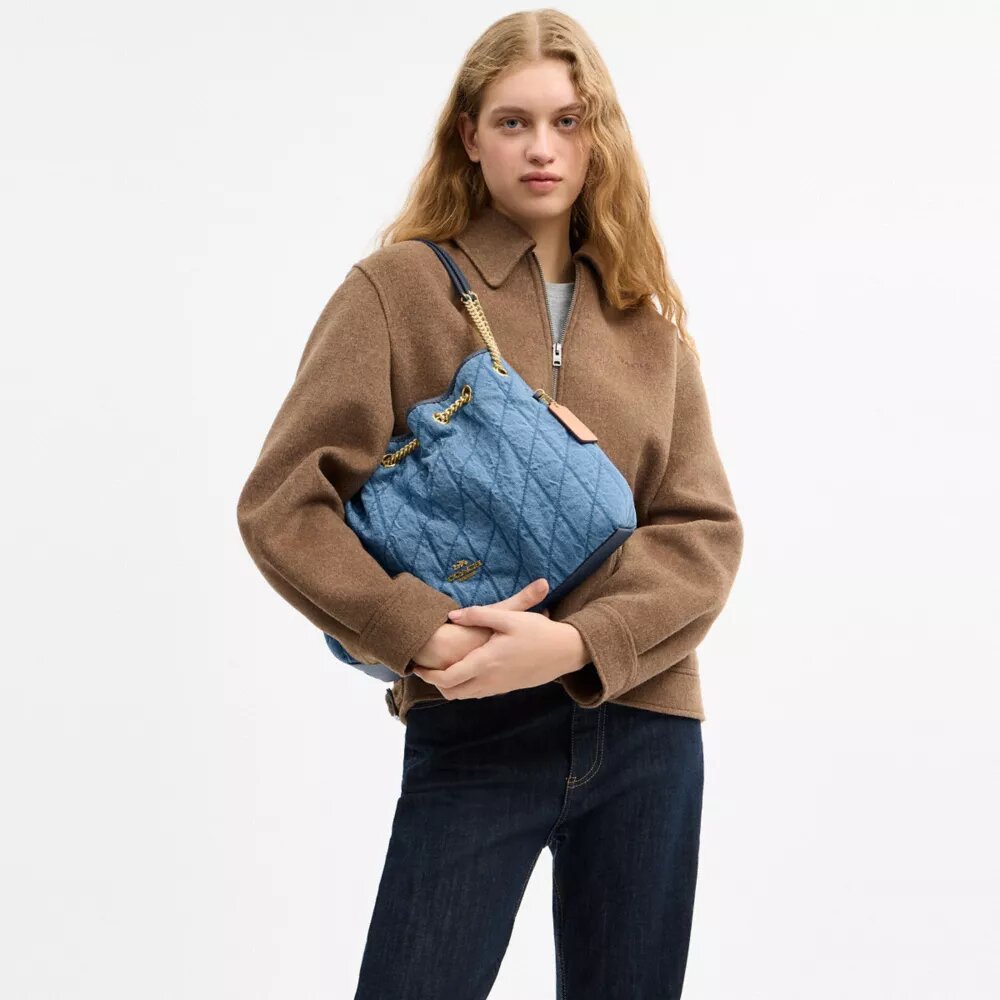 Evelyn Shoulder Bag in Regenerative Cotton with Quilting