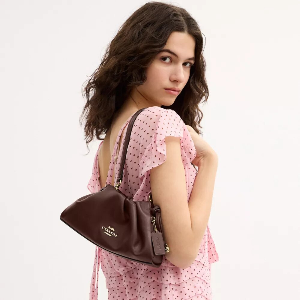 Faye Shoulder Bag