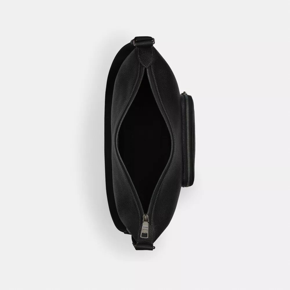 Finn Crossbody Bag with Pockets