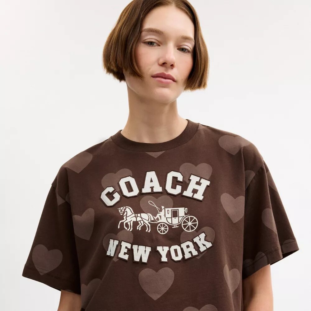 Horse and Carriage Heart Cropped T-Shirt in Organic Cotton
