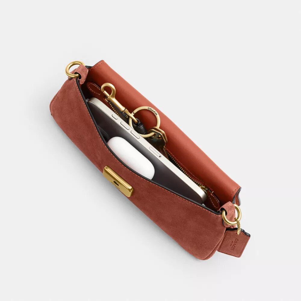 Jet Shoulder Bag