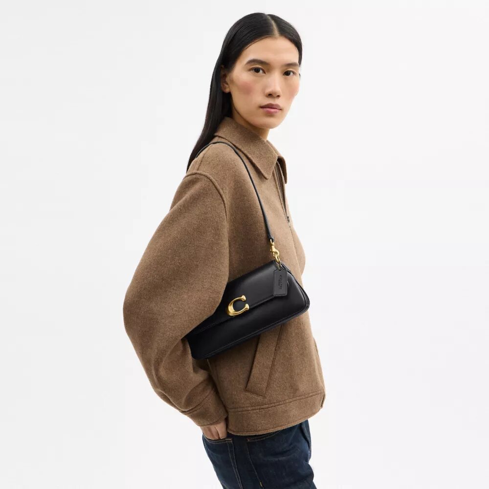 Jet Shoulder Bag