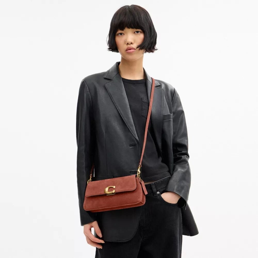Jet Shoulder Bag