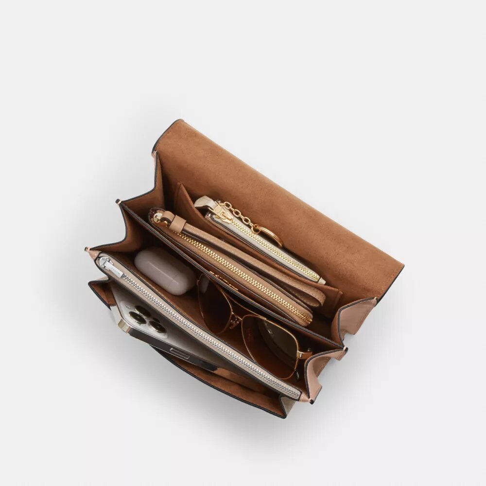 Klare Crossbody Bag in Signature Canvas