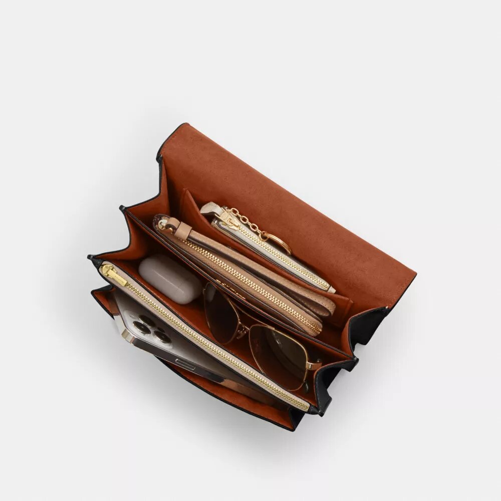 Klare Crossbody Bag in Signature Canvas