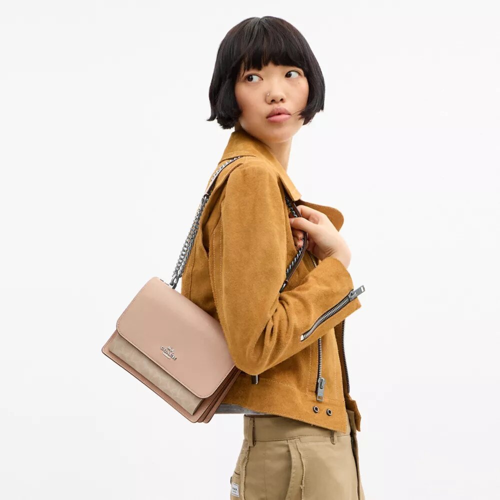 Klare Crossbody Bag in Signature Canvas