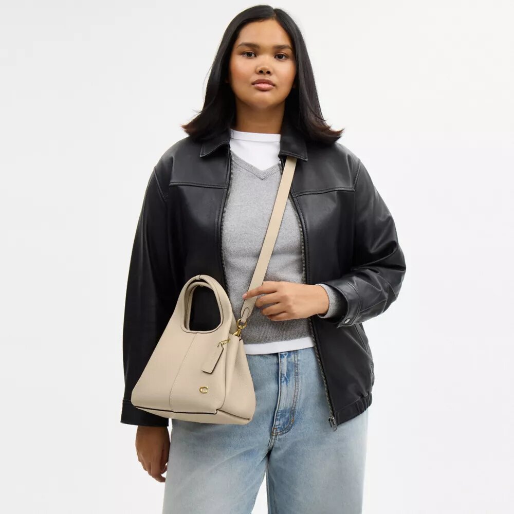 Lana Shoulder Bag 23