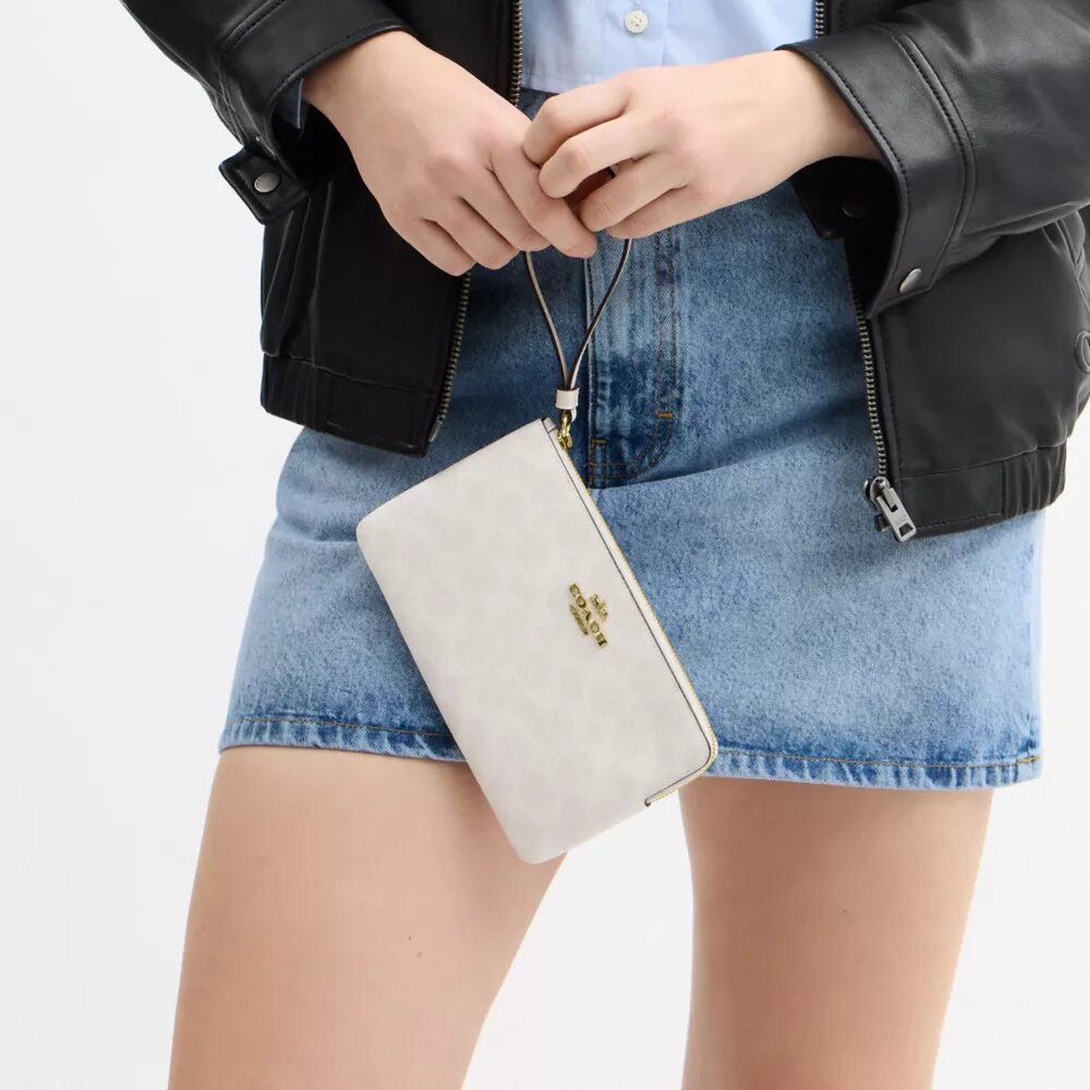 Large Corner Zip Wristlet in Signature Canvas