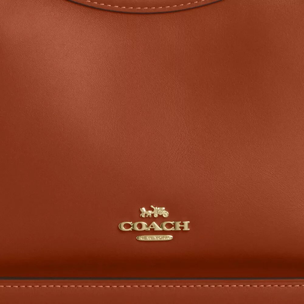 Laurel Small Shoulder Bag