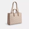 Maggie Tote Bag in Blocked Signature Canvas