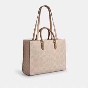 Maggie Tote Bag in Blocked Signature Canvas