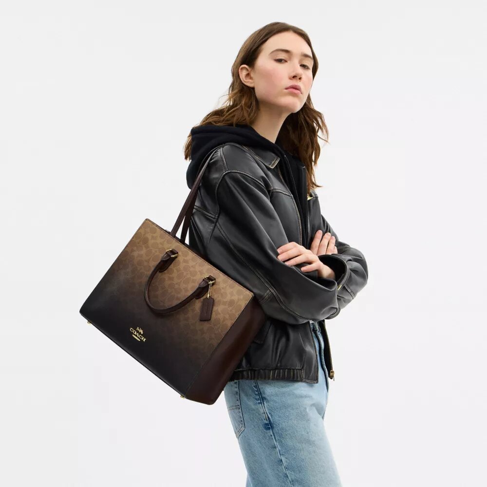 Maggie Tote Bag in Ombre Signature Canvas