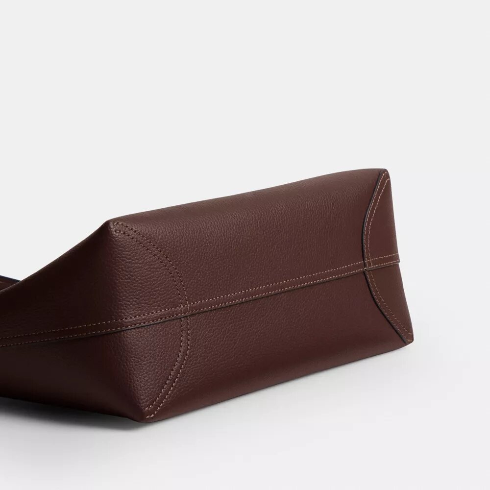Medium City Tote Bag