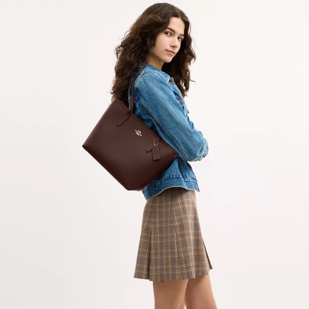Medium City Tote Bag