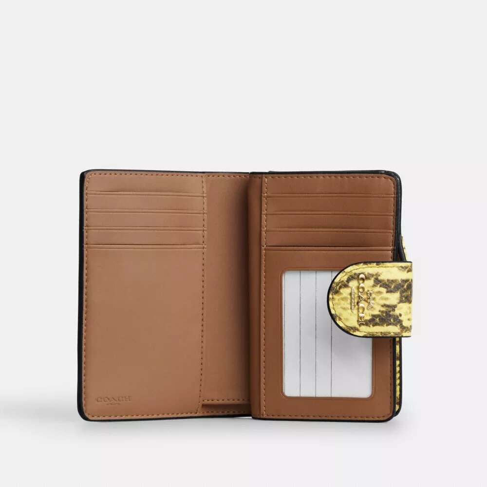 Medium Corner Zip Wallet