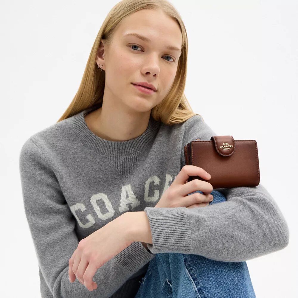 Medium Corner Zip Wallet